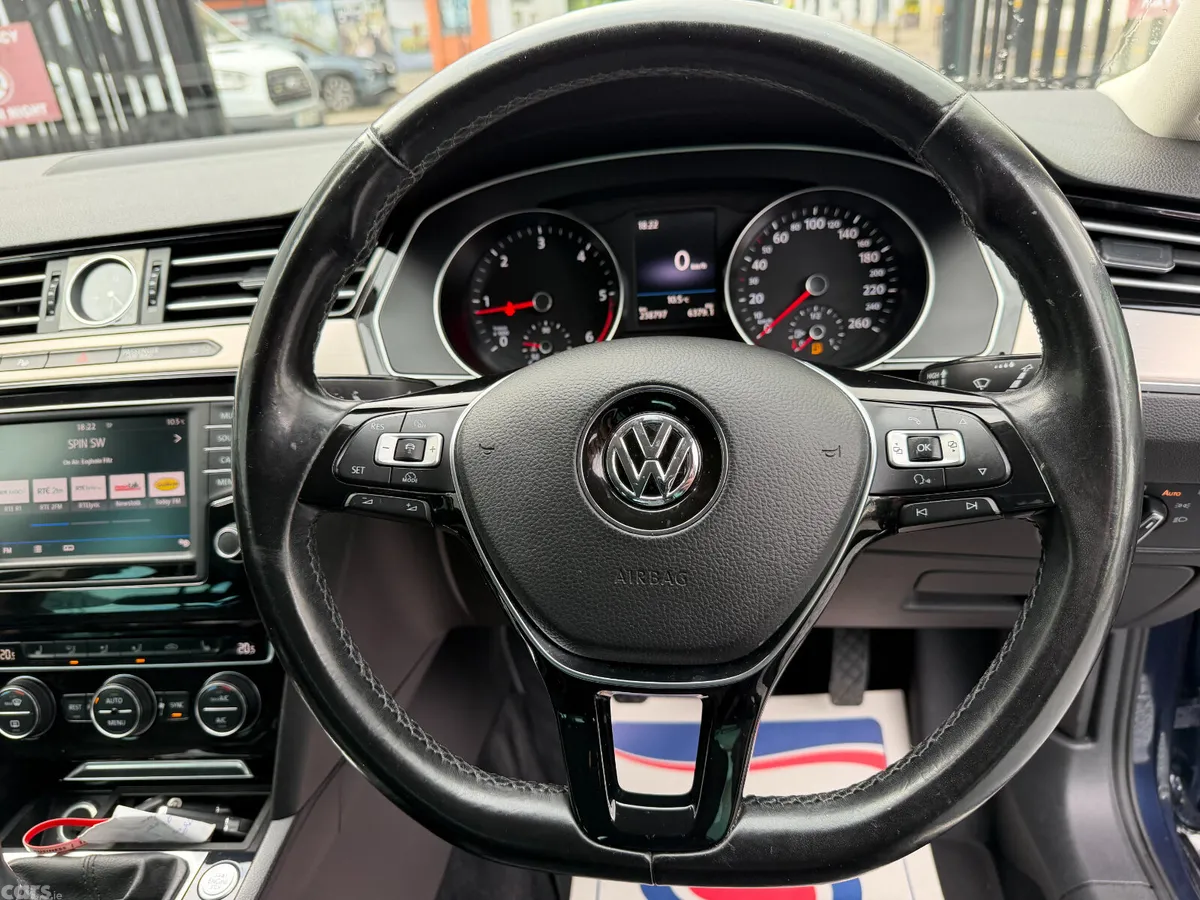 Volkswagen Passat Estate, Diesel, 2017, Blue