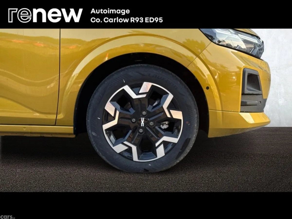 Dacia Sandero Hatchback, Petrol, 2026, Yellow
