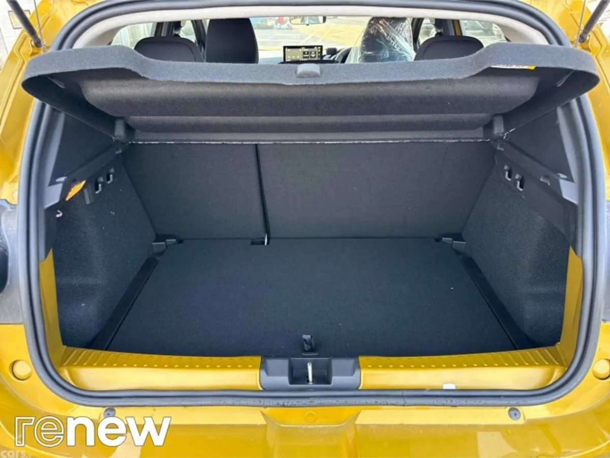 Dacia Sandero Hatchback, Petrol, 2026, Yellow