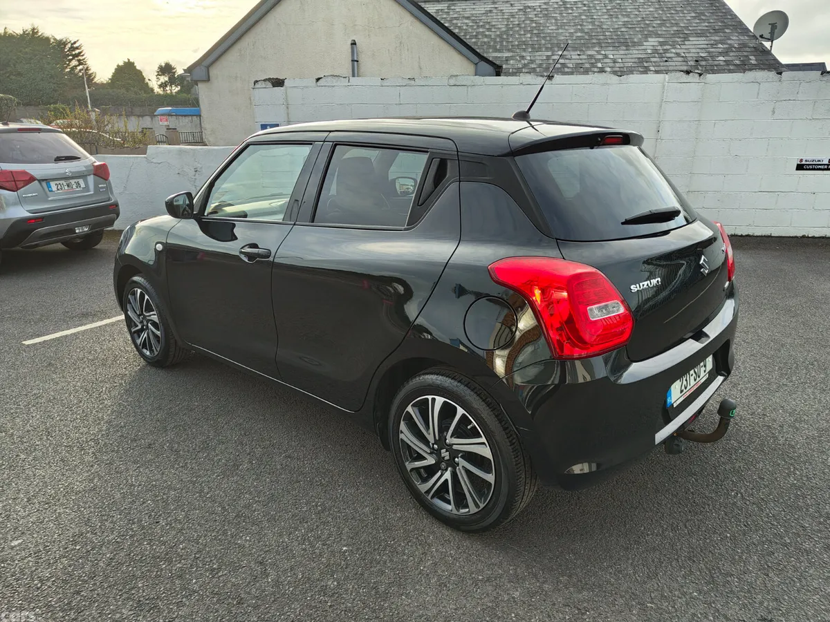 Suzuki Swift Hatchback, Petrol Hybrid, 2023, Black