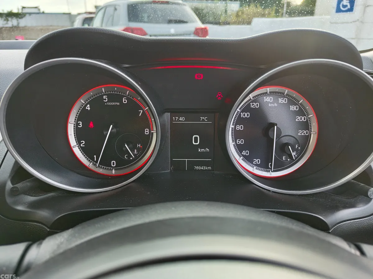 Suzuki Swift Hatchback, Petrol Hybrid, 2023, Black