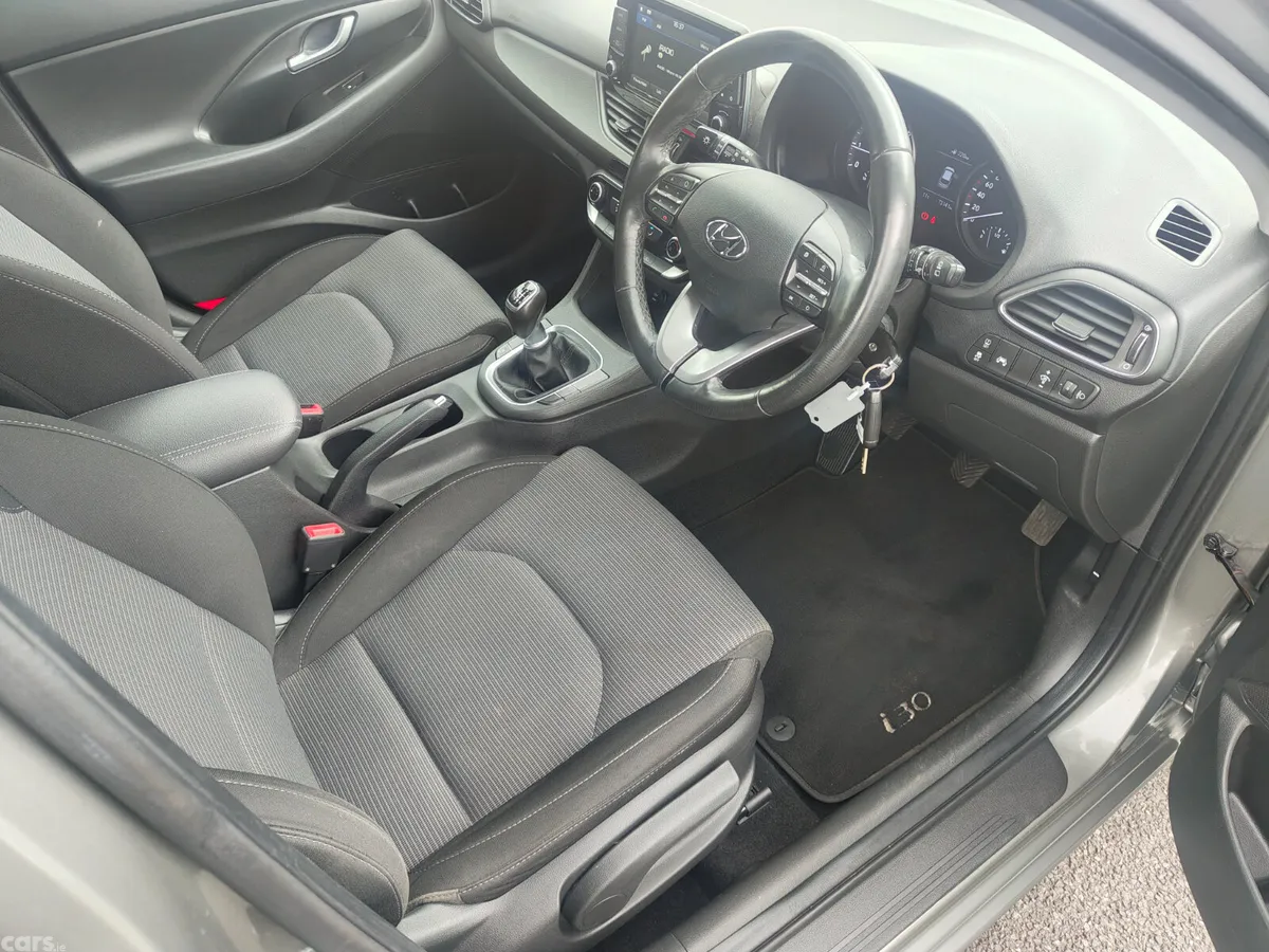 Hyundai i30 Hatchback, Petrol, 2020, Grey