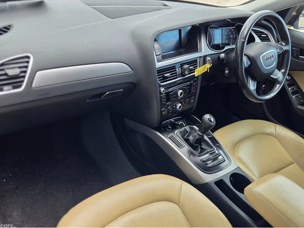 Audi A4 Saloon, Diesel, 2012, Grey
