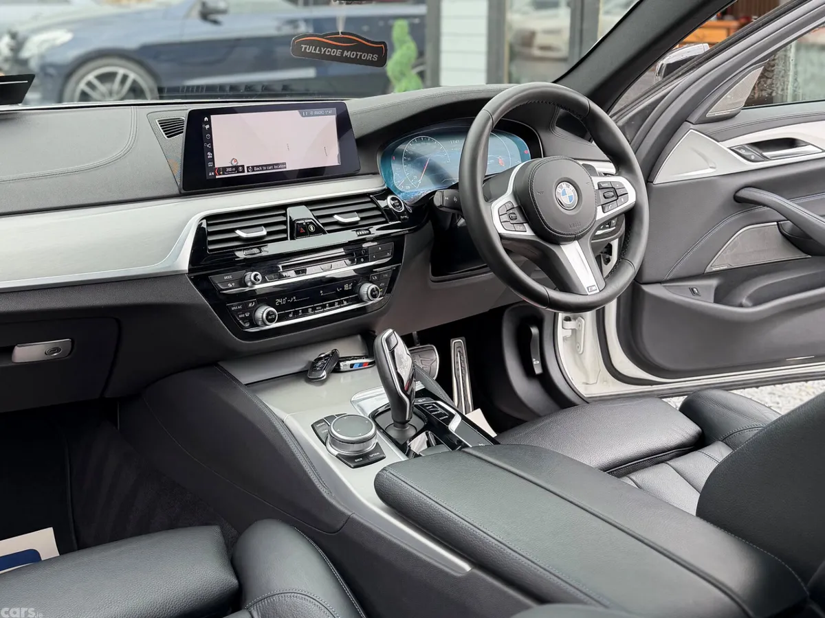 BMW 5-Series Saloon, Diesel, 2019, White