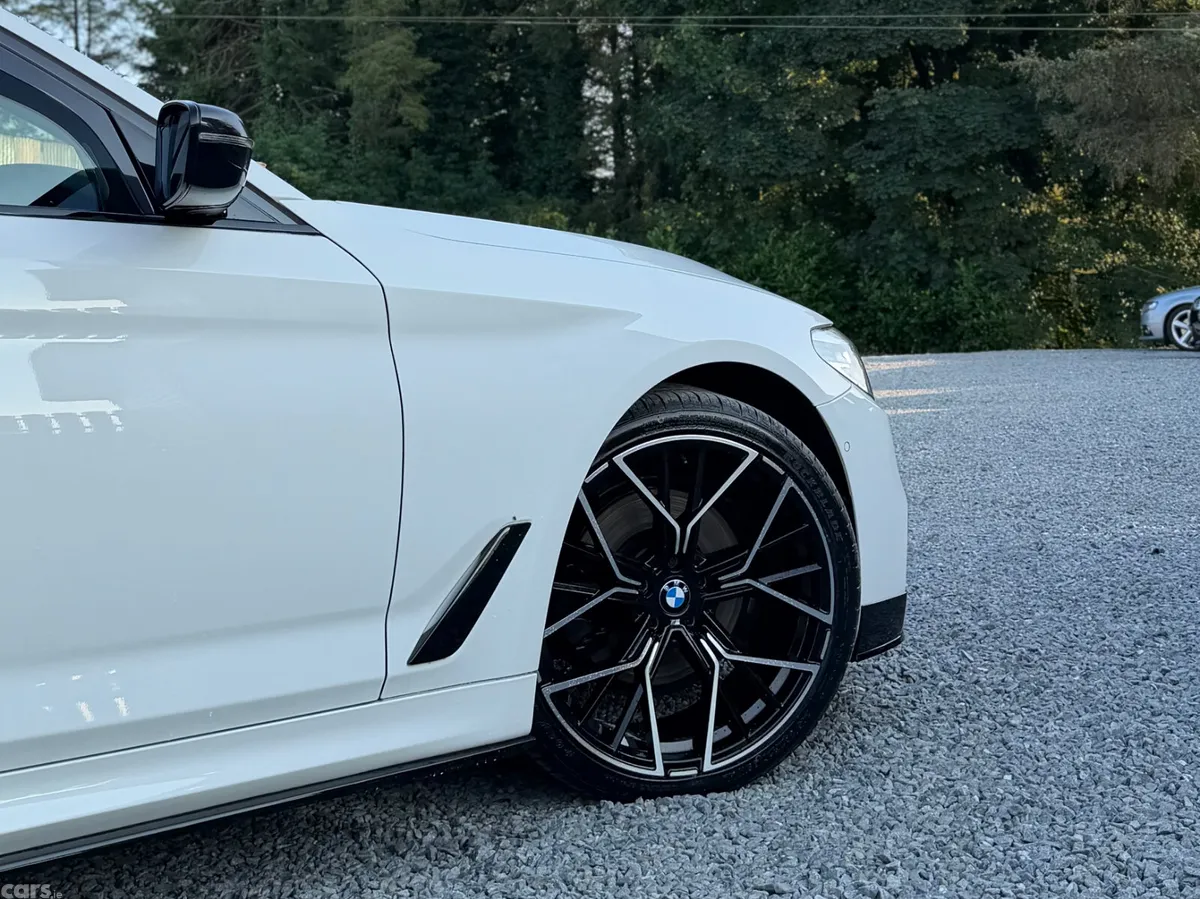 BMW 5-Series Saloon, Diesel, 2019, White