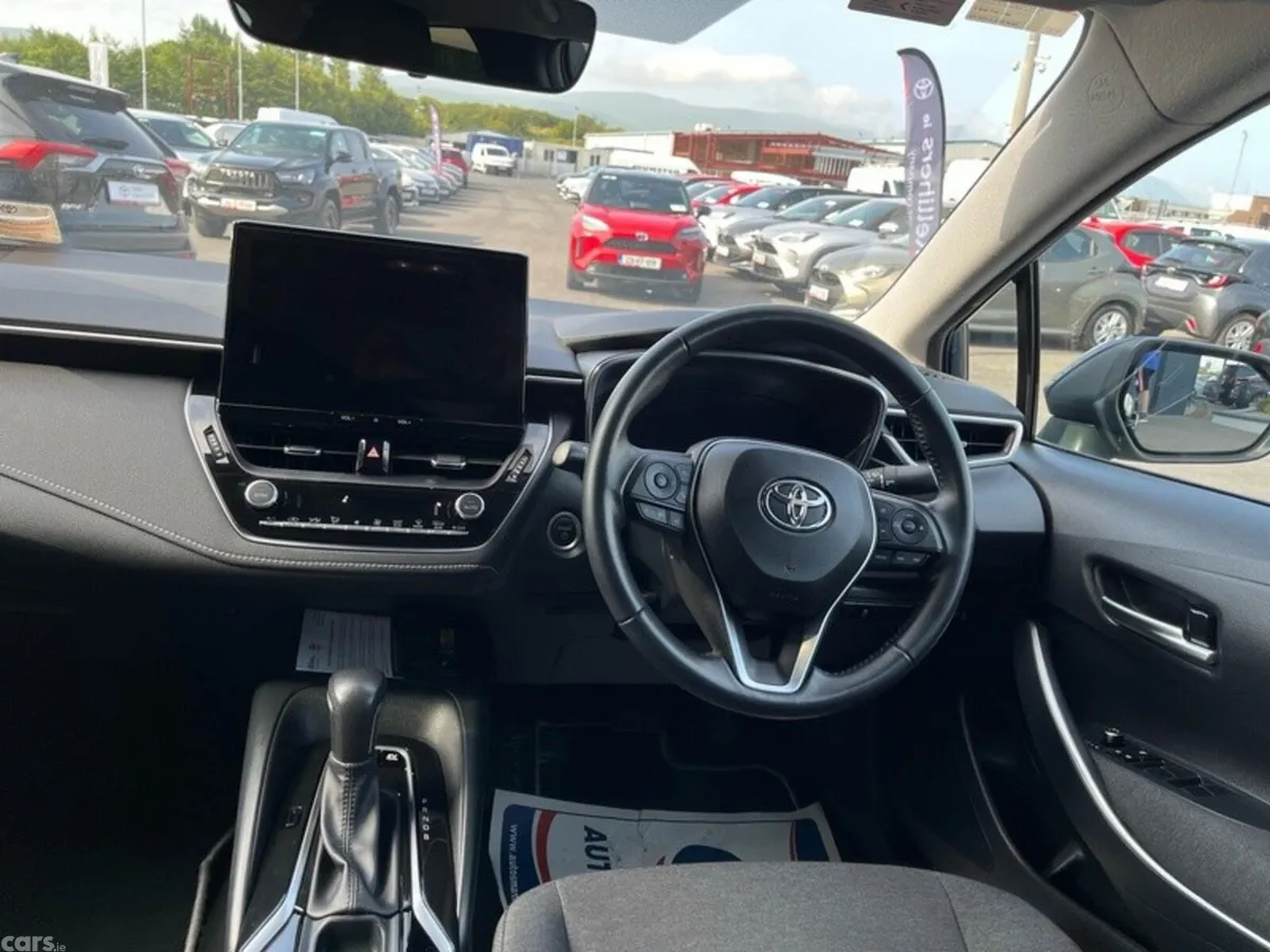 Toyota Corolla Saloon, Petrol Hybrid, 2024, Blue