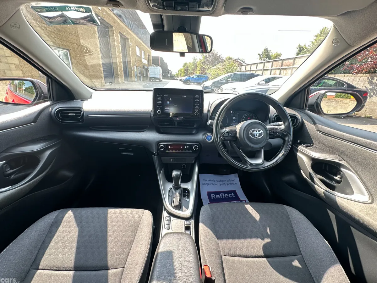 Toyota Yaris Hatchback, Petrol Hybrid, 2022, Red