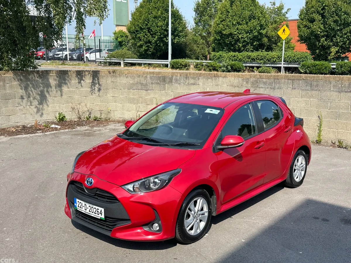 Toyota Yaris Hatchback, Petrol Hybrid, 2022, Red