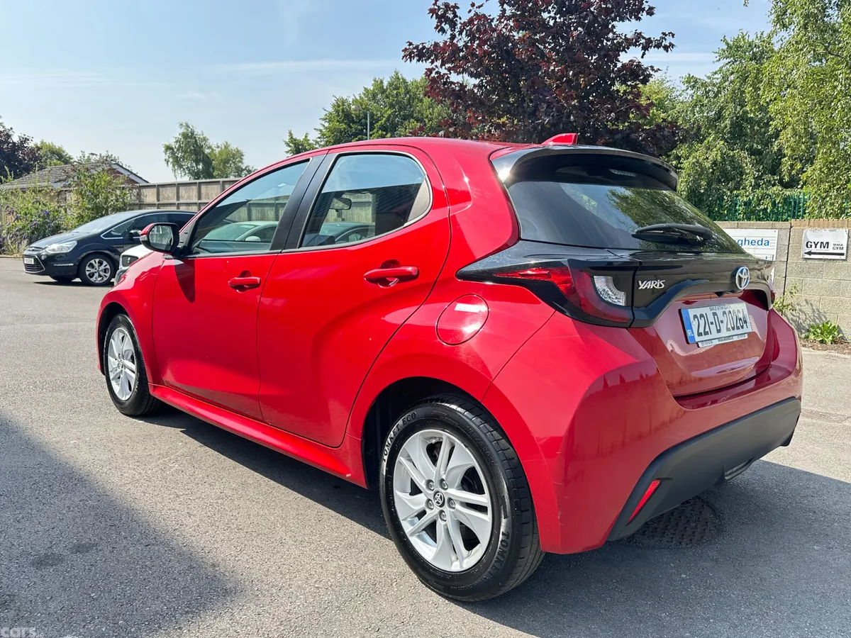 Toyota Yaris Hatchback, Petrol Hybrid, 2022, Red