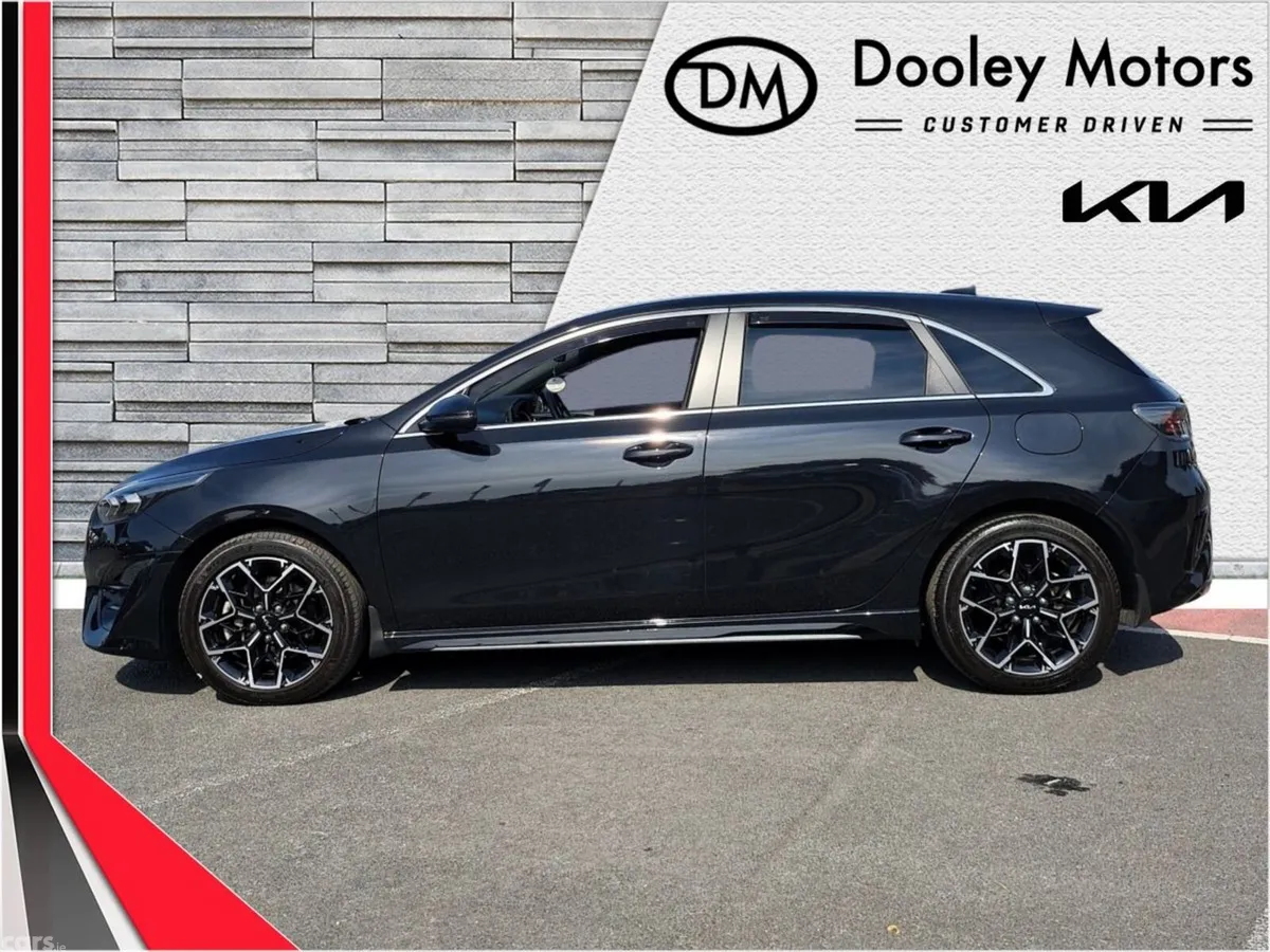 Kia Ceed Hatchback, Petrol, 2024, Black