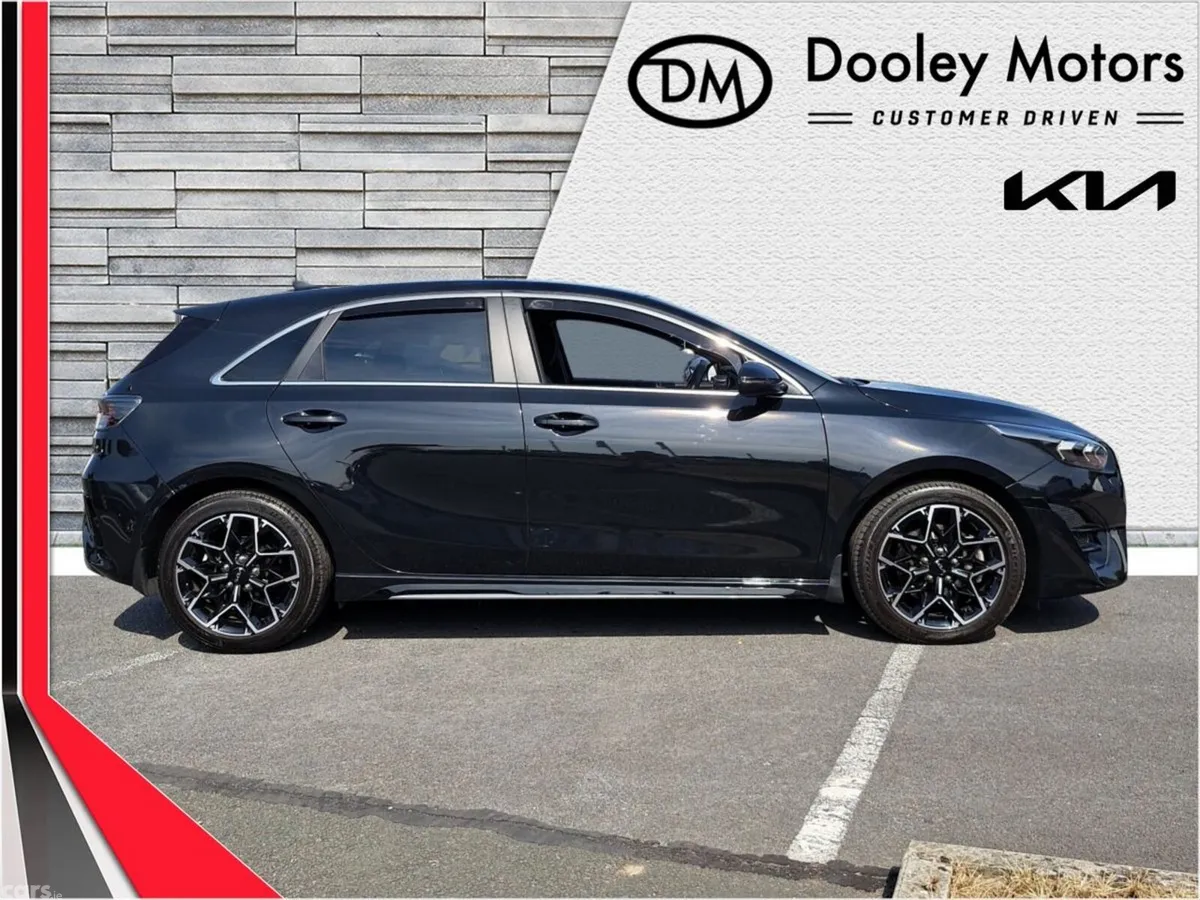 Kia Ceed Hatchback, Petrol, 2024, Black