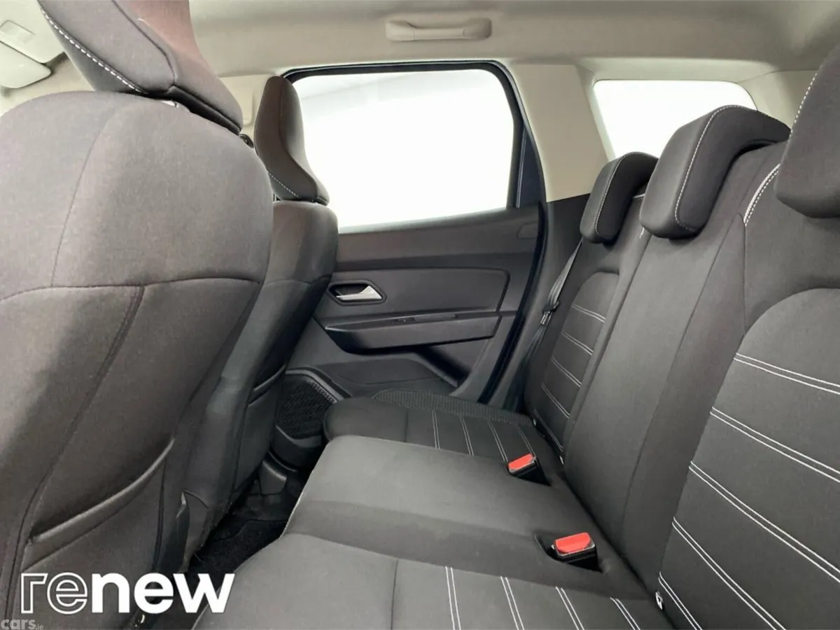 Dacia Duster SUV, Diesel, 2023, Grey