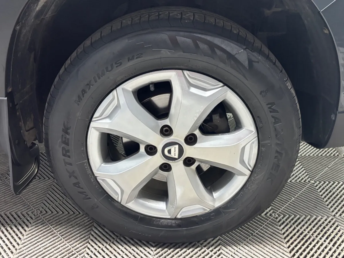 Dacia Duster MPV, Diesel, 2020, Grey