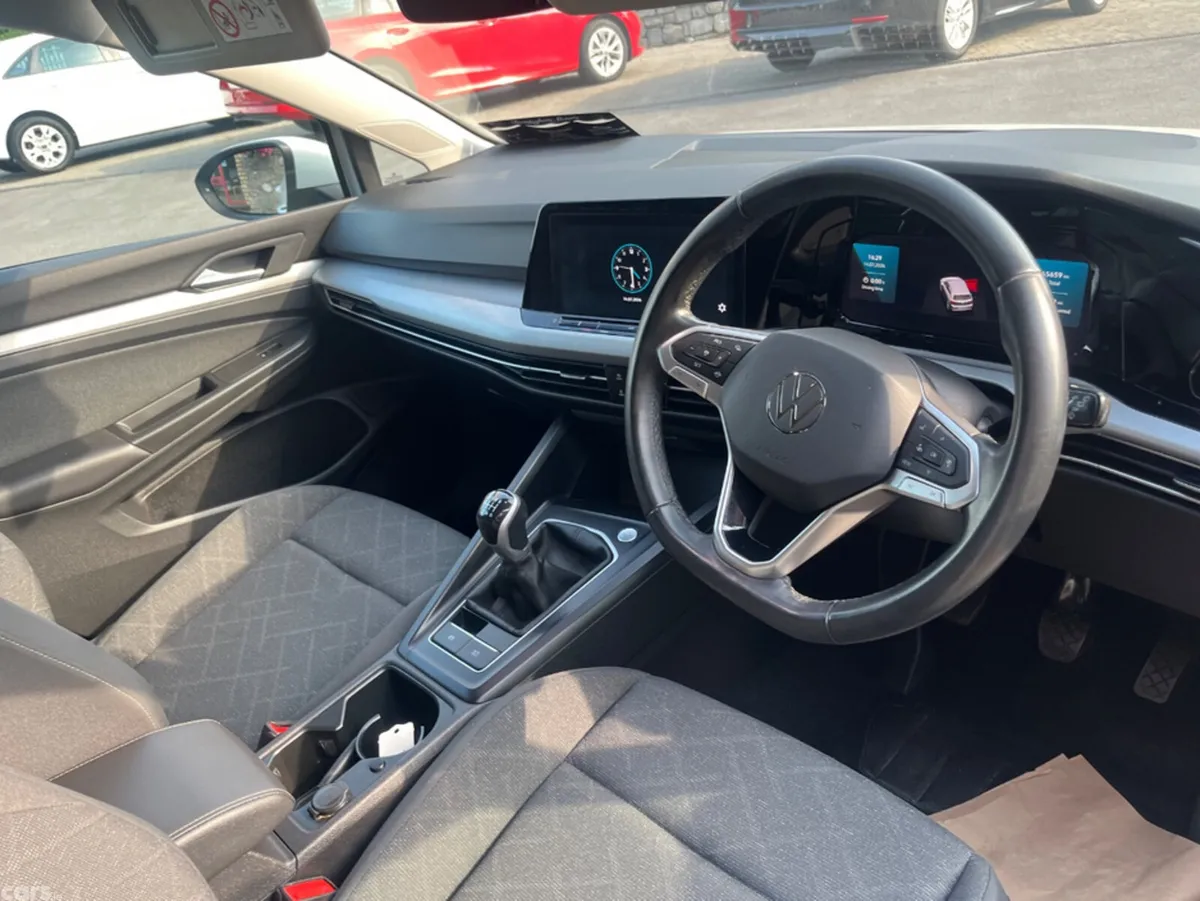 Volkswagen Golf Hatchback, Petrol, 2023, White