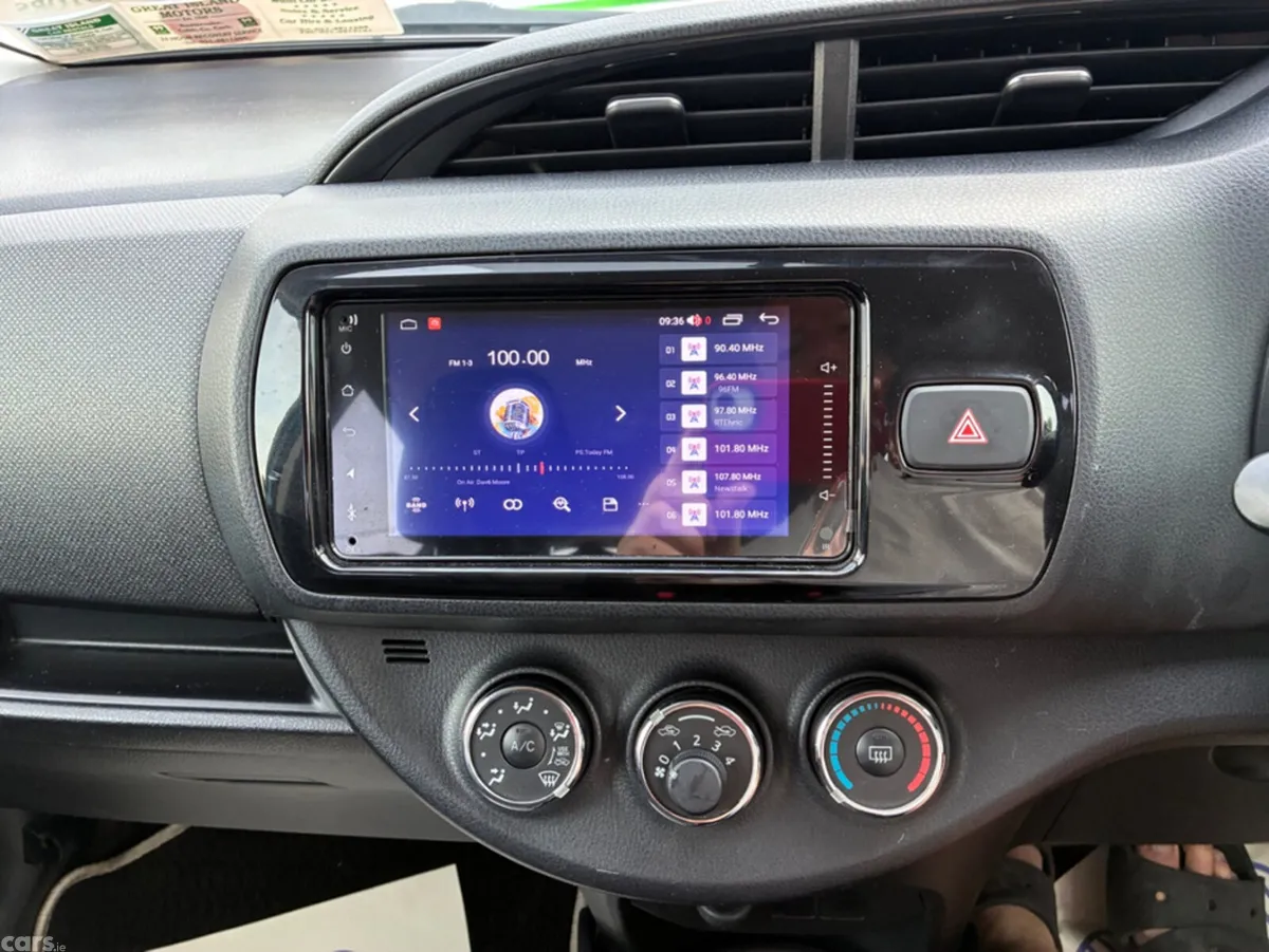 Toyota Vitz Hatchback, Petrol, 2016, Blue