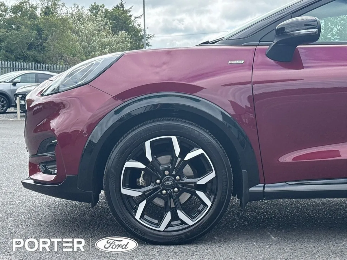 Ford Puma MPV, Petrol, 2024, Red