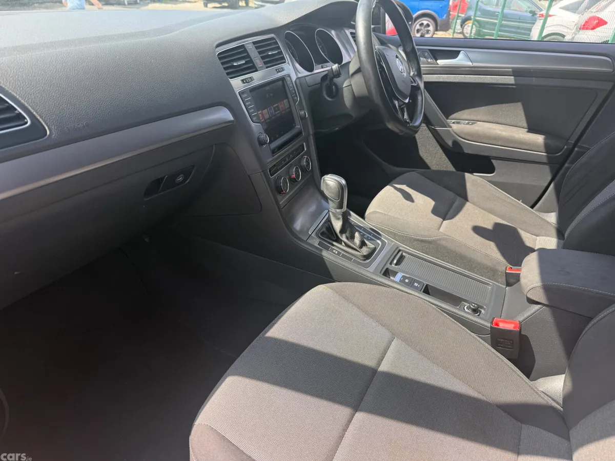 Volkswagen Golf Hatchback, Petrol, 2016, Black
