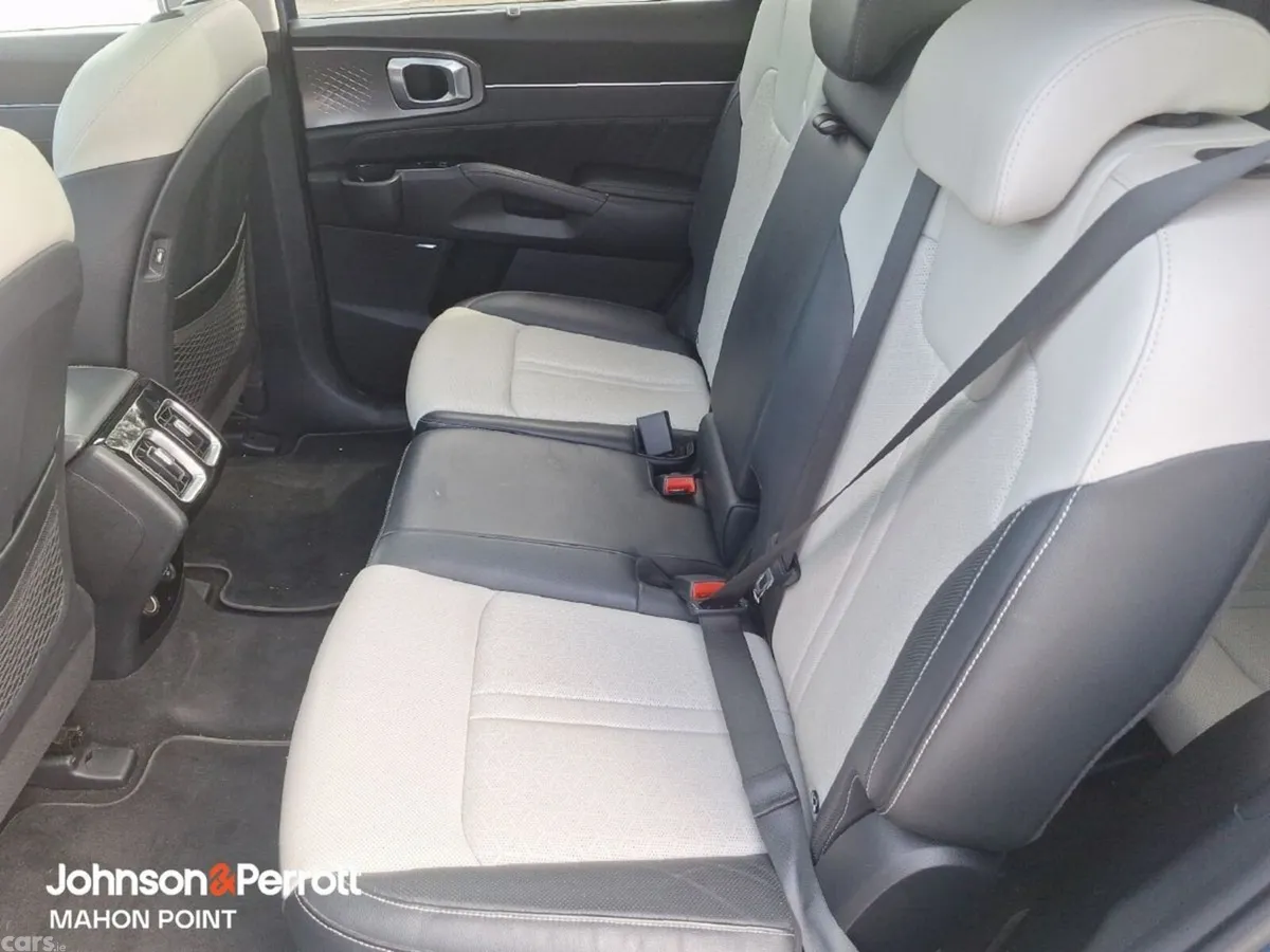 Kia Sorento SUV, Petrol Plug-in Hybrid, 2021, Blue