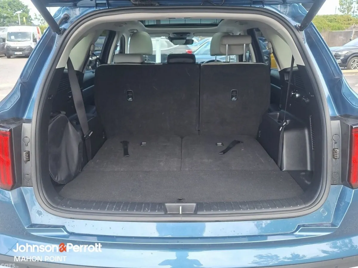 Kia Sorento SUV, Petrol Plug-in Hybrid, 2021, Blue