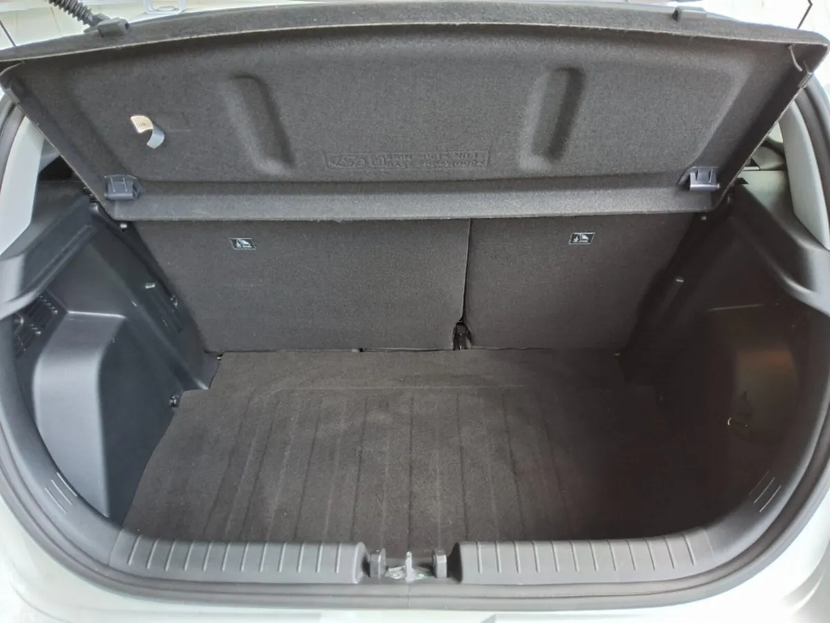 Hyundai i20 Hatchback, Petrol, 2026, White