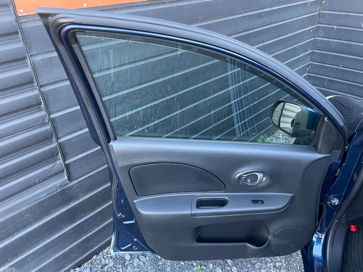 Nissan Micra Hatchback, Petrol, 2016, Blue