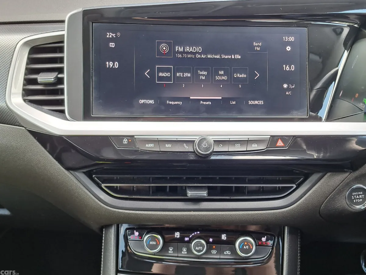 Opel Grandland SUV, Petrol Plug-in Hybrid, 2024, Red