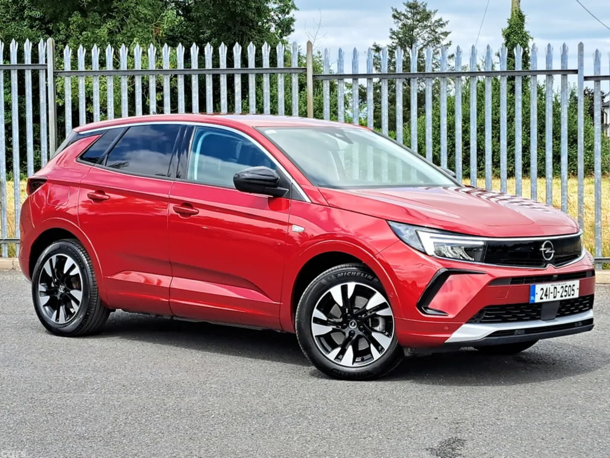 Opel Grandland SUV, Petrol Plug-in Hybrid, 2024, Red