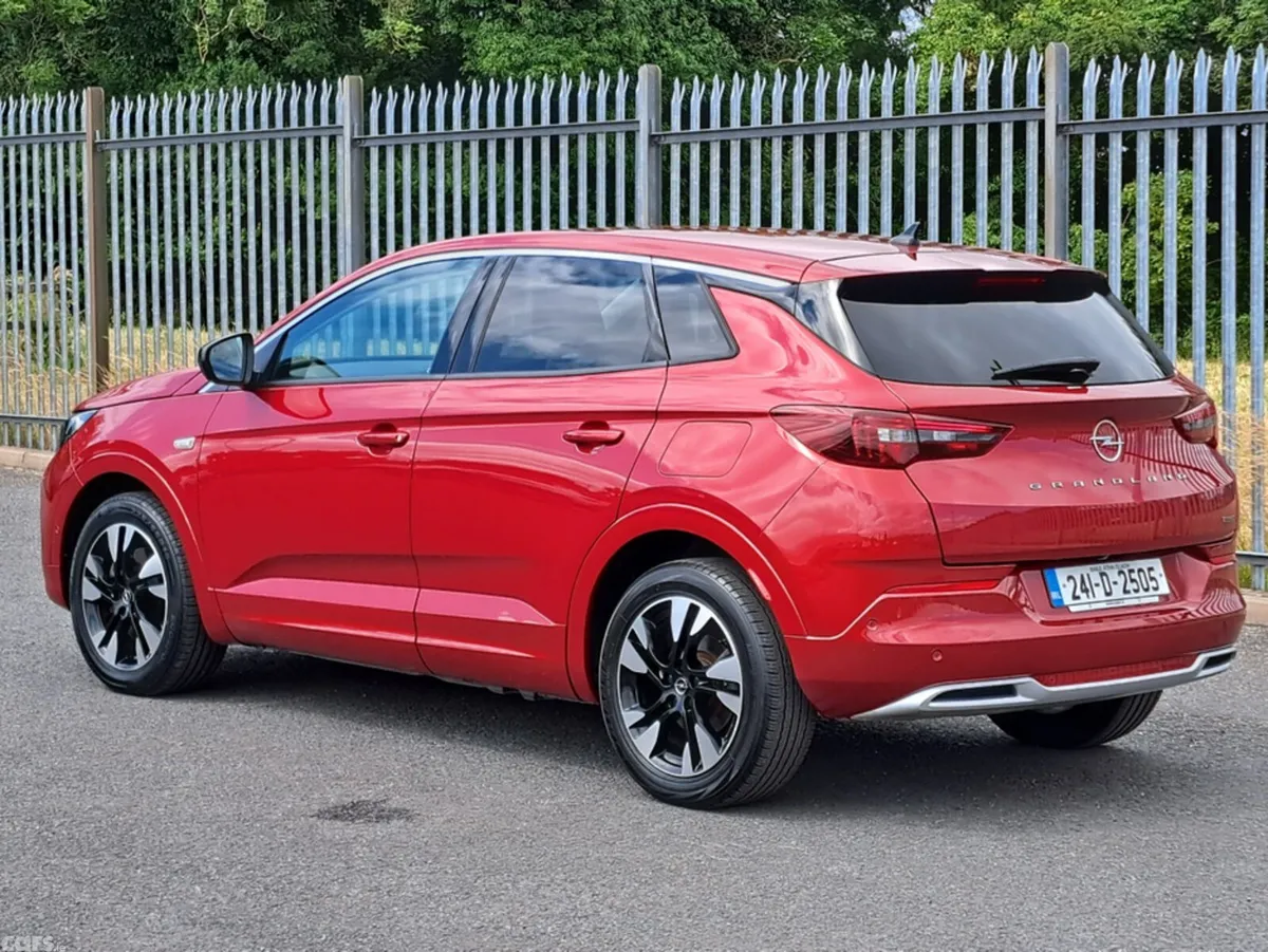 Opel Grandland SUV, Petrol Plug-in Hybrid, 2024, Red