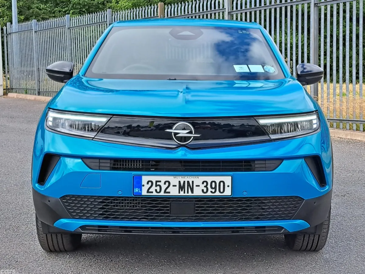 Opel Mokka SUV, Petrol Hybrid, 2025, Green