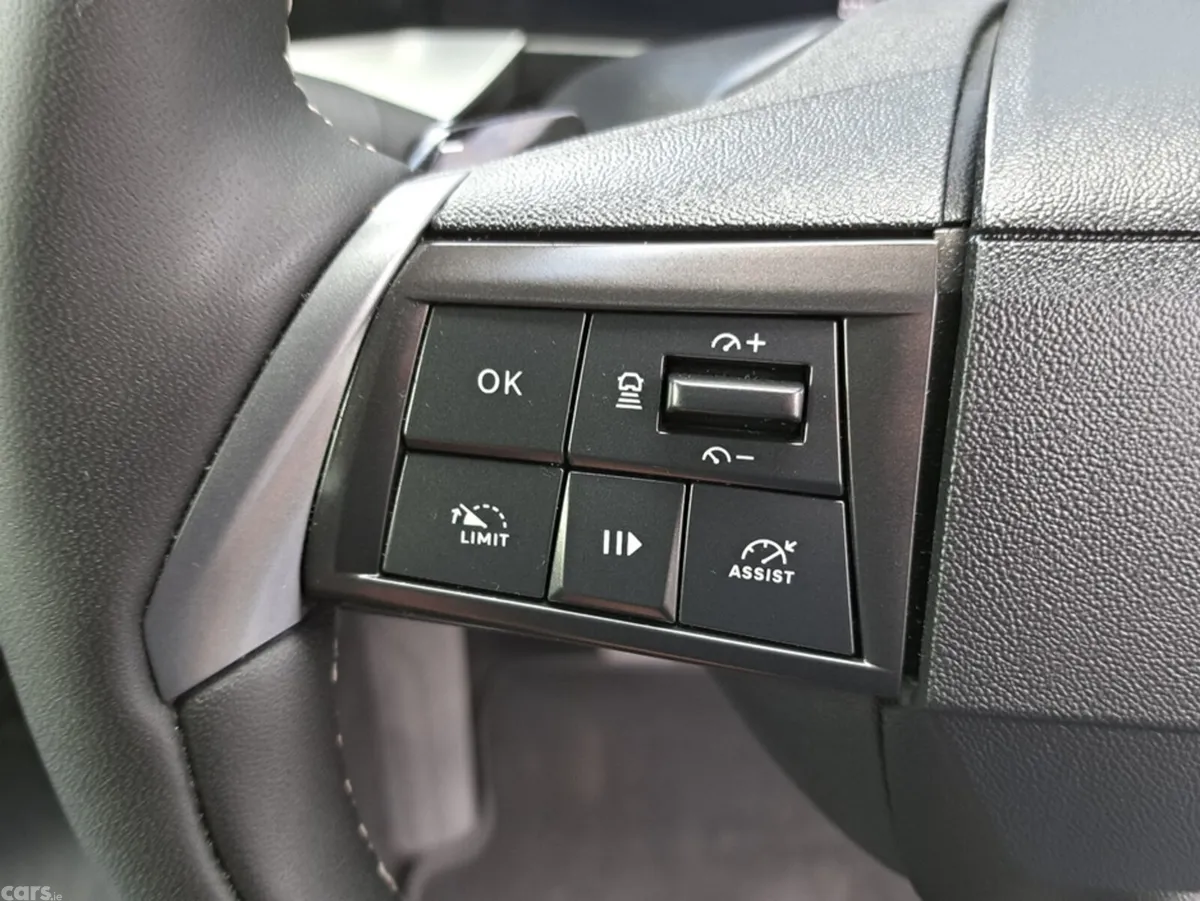 Opel Mokka SUV, Petrol Hybrid, 2025, Green