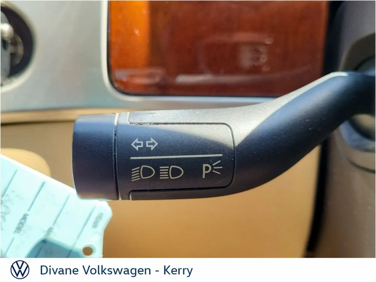 Volkswagen Touareg SUV, Diesel, 2006, Black