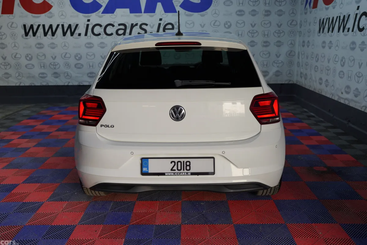 Volkswagen Polo Hatchback, Petrol, 2018, White