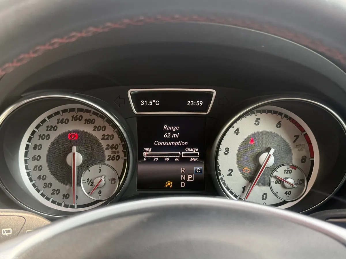 Mercedes-Benz GLA SUV, Petrol, 2017, Grey