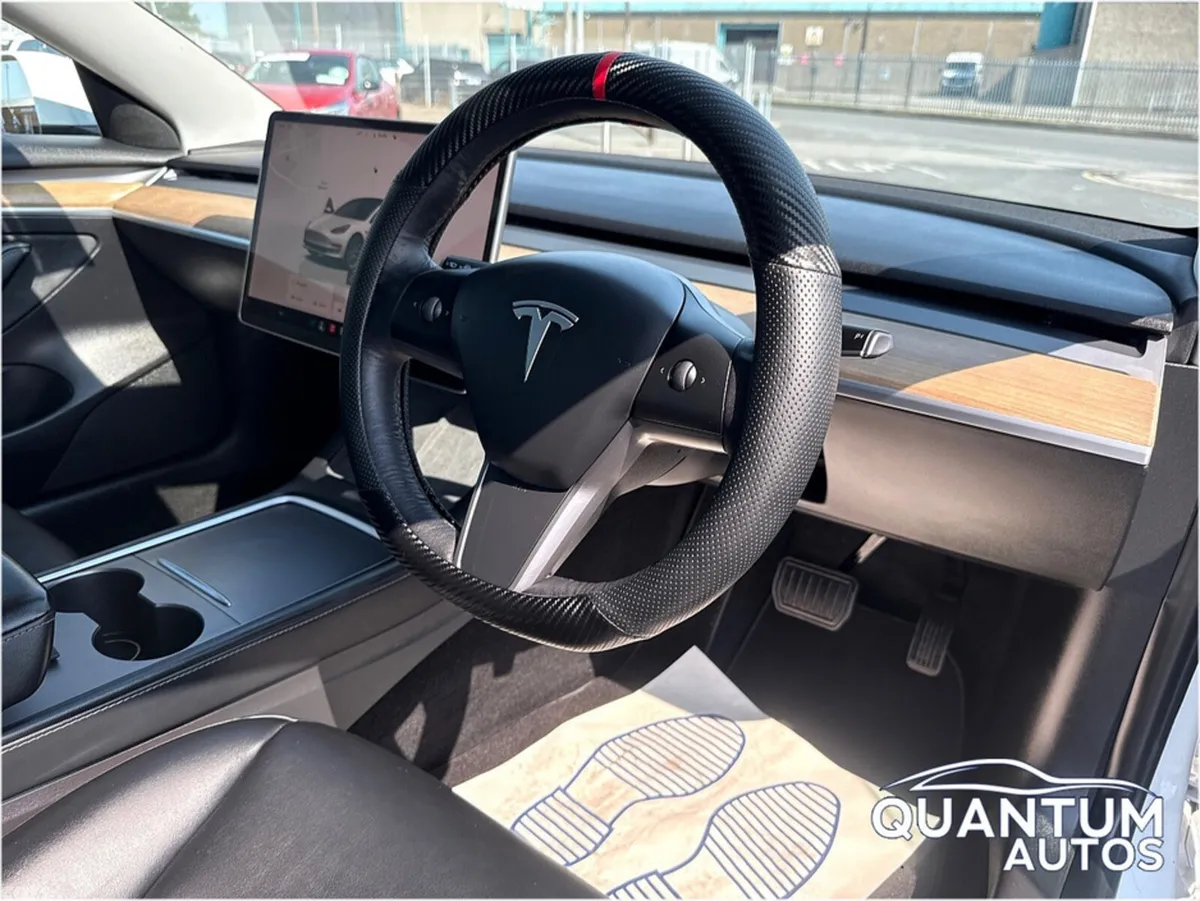 Tesla Model 3 Saloon, Electric, 2022, White