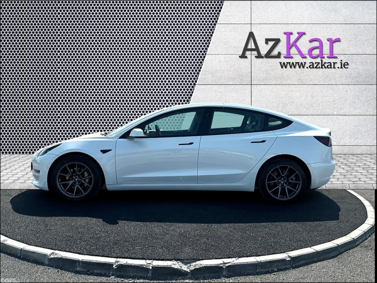 Tesla Model 3 Saloon, Electric, 2022, White