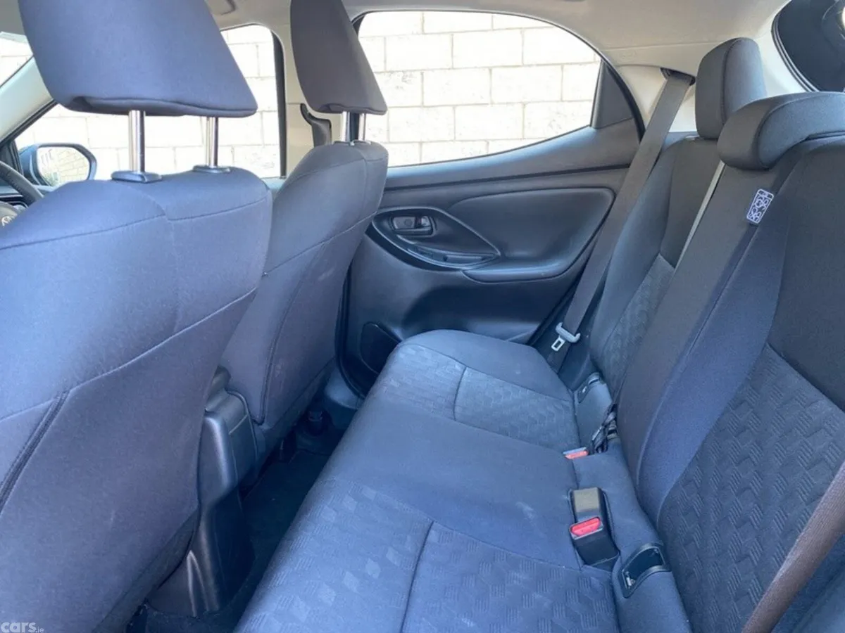 Toyota Yaris Hatchback, Petrol Hybrid, 2026, Black