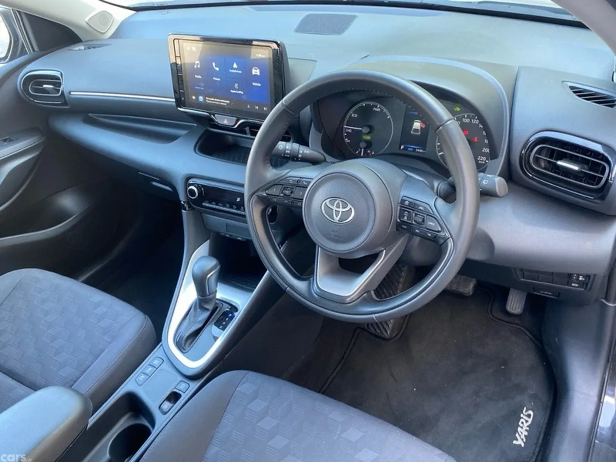Toyota Yaris Hatchback, Petrol Hybrid, 2026, Black