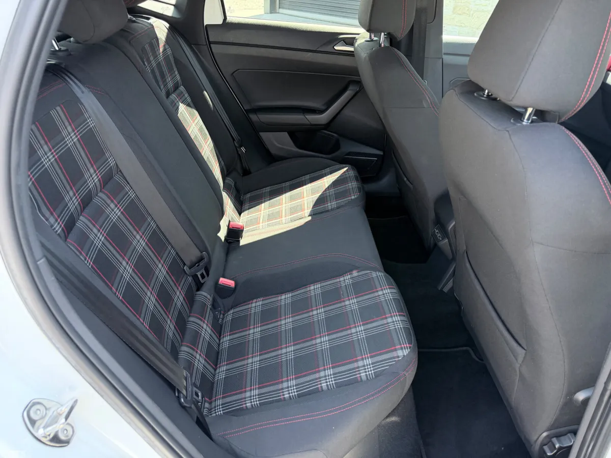 Volkswagen Polo Hatchback, Petrol, 2019, White