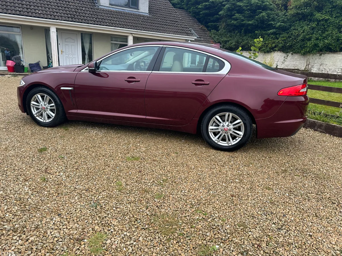 Jaguar XF Saloon, Diesel, 2014, Black