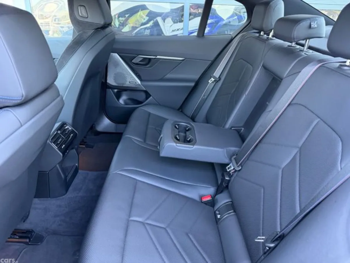 BMW 5-Series Saloon, Petrol Plug-in Hybrid, 2025, Black