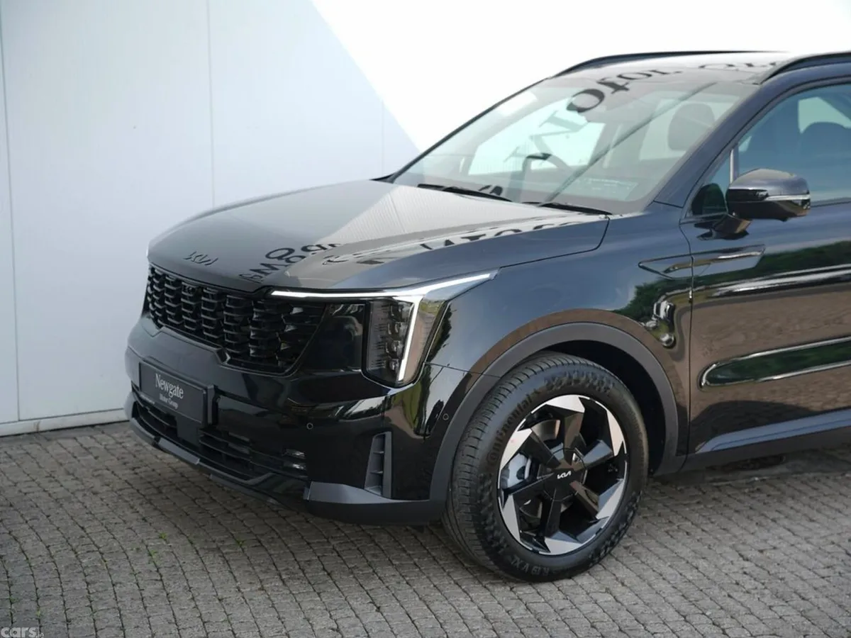 Kia Sorento SUV, Petrol Plug-in Hybrid, 2027, Black