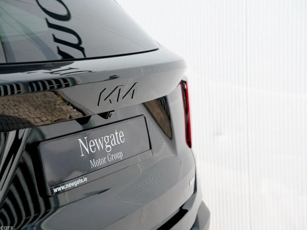 Kia Sorento SUV, Petrol Plug-in Hybrid, 2027, Black