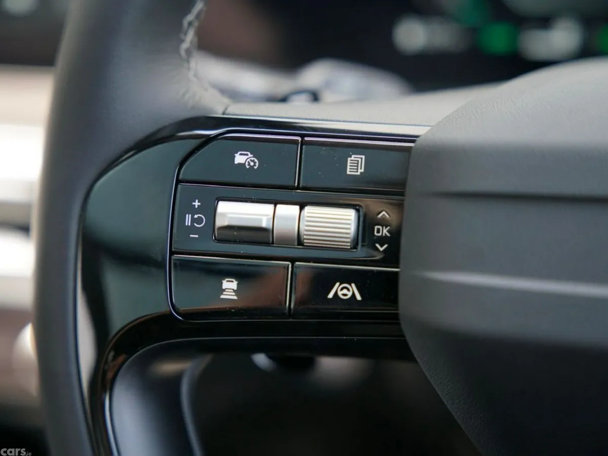 Kia Sorento SUV, Petrol Plug-in Hybrid, 2027, Black