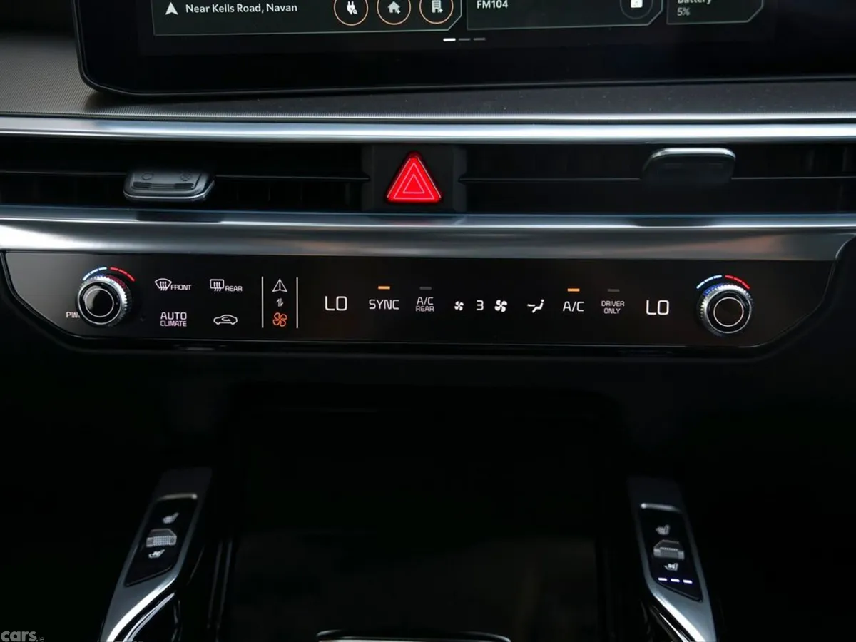 Kia Sorento SUV, Petrol Plug-in Hybrid, 2027, Black