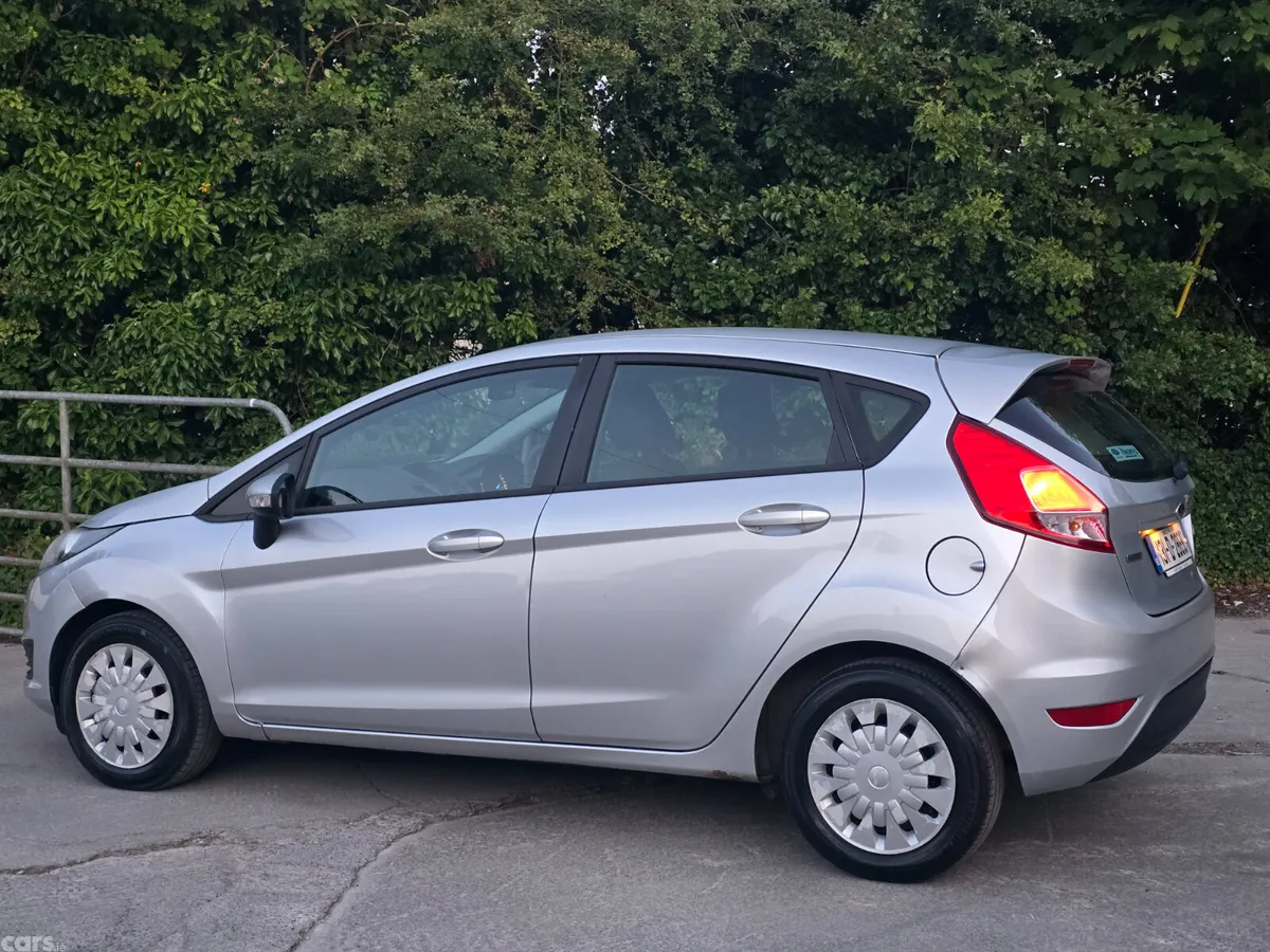Ford Fiesta Hatchback, Diesel, 2013, Silver