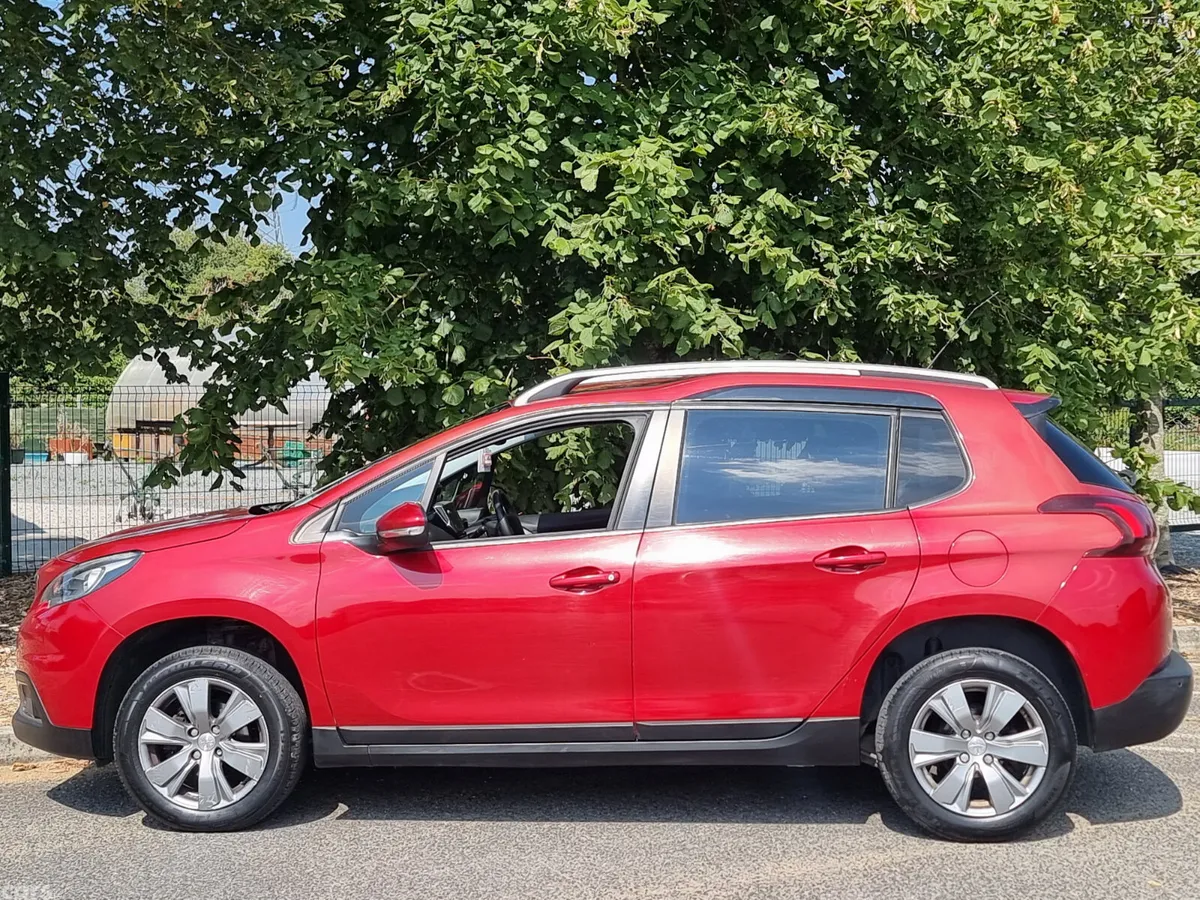 Peugeot 2008 Estate, Diesel, 2017, Red