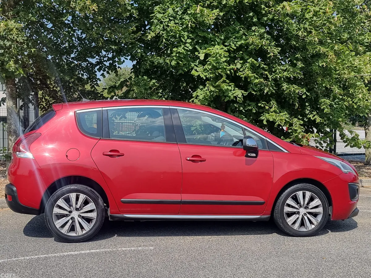 Peugeot 3008 SUV, Diesel, 2015, Red