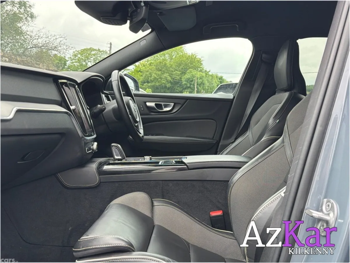 Volvo V60 Estate, Petrol Plug-in Hybrid, 2022, Grey