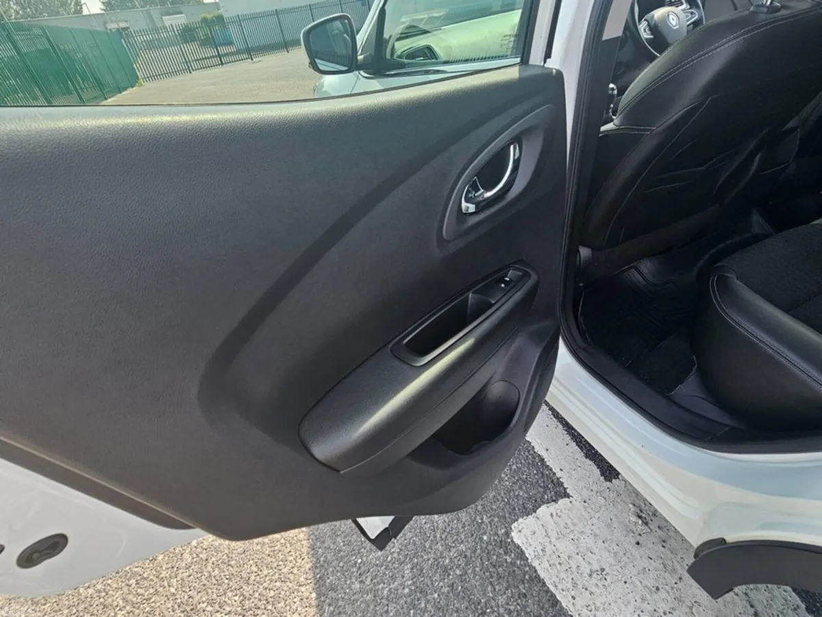 Renault Kadjar SUV, Diesel, 2016, White