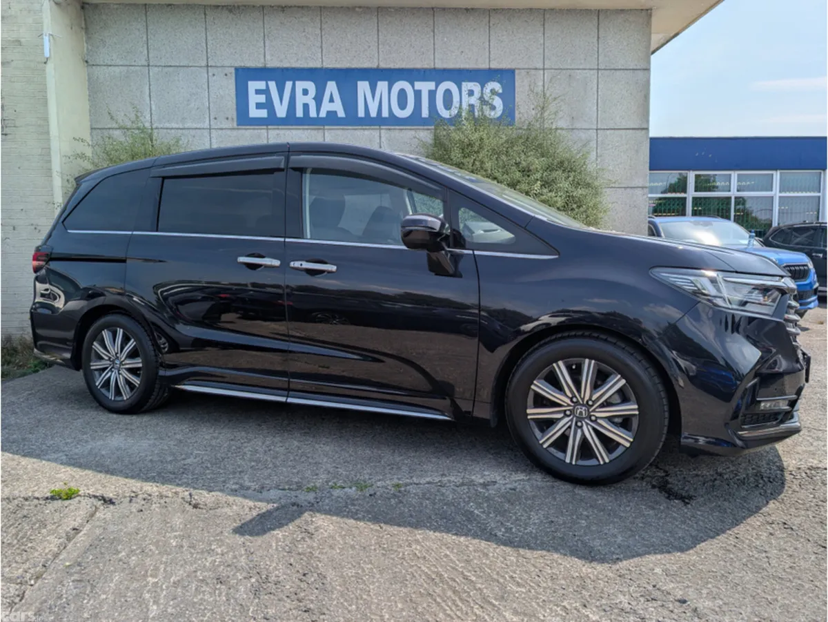 Honda Odyssey MPV, Petrol Hybrid, 2021, Black